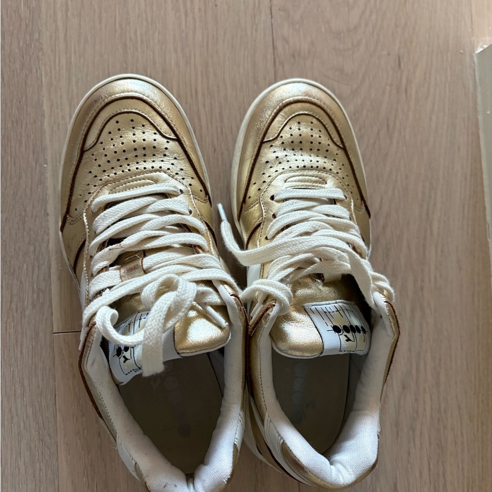 Diadora Heritage Metallic Gold and White Women's Sneakers